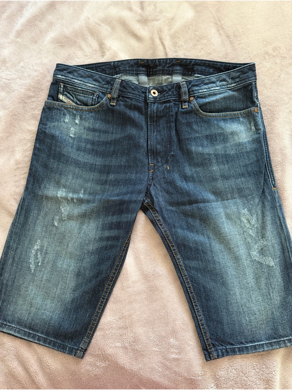 Diesel Men's Dark Blue Distressed Denim Shorts size 31